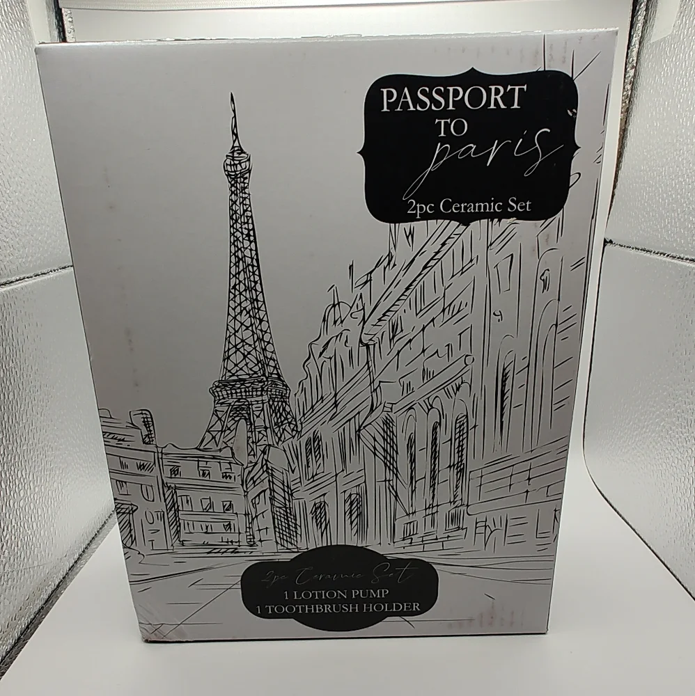 2 PC Paris Ceramic Set New in A Box Toothbrush Holder